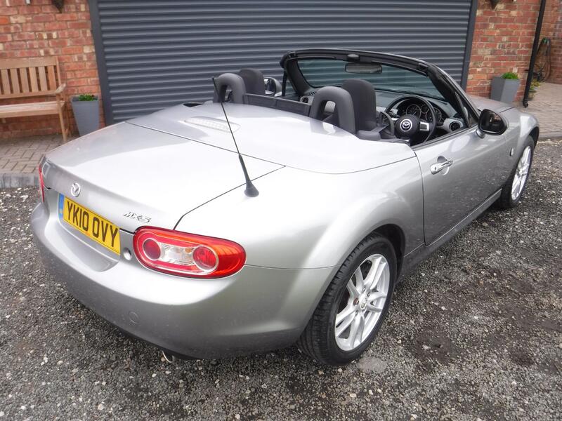 MAZDA MX-5