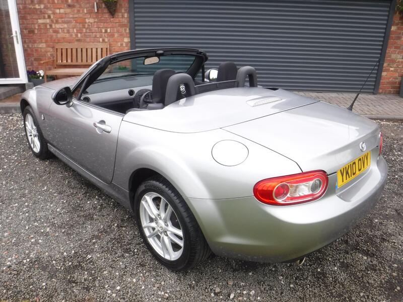 MAZDA MX-5